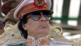 Gaddafi ~ Dictatorul Libiei extrem de controversat latimp.eu